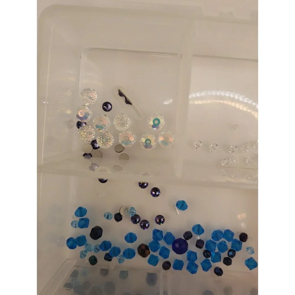 Assorted Jewelry Bead Lot Over 1lb Transparent Faceted Crafting Beads with Case